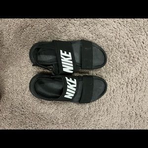 nike sandals